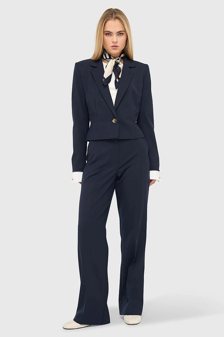 blazer-dames-kort-blauw-stan-janice-04.webp