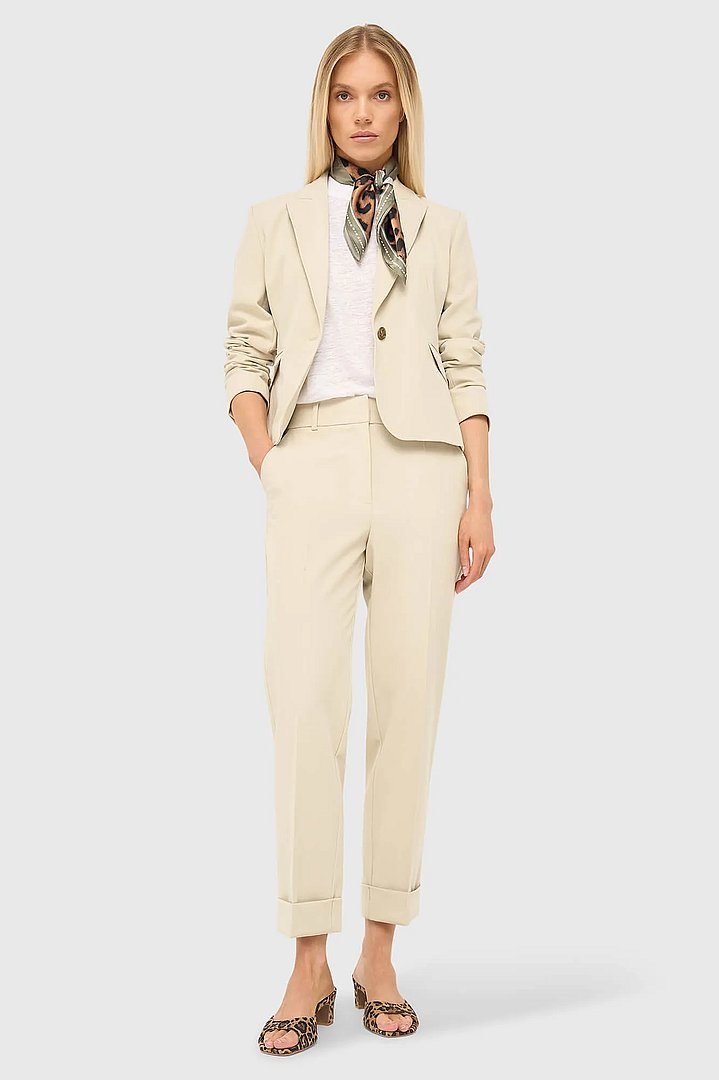 blazer-dames-kort-getailleerd-lamar-groen-janice-01.webp