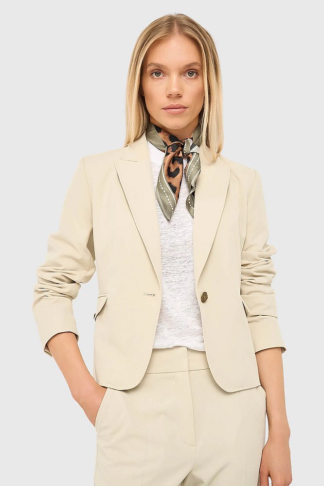 blazer-dames-kort-getailleerd-lamar-groen-janice-02.webp