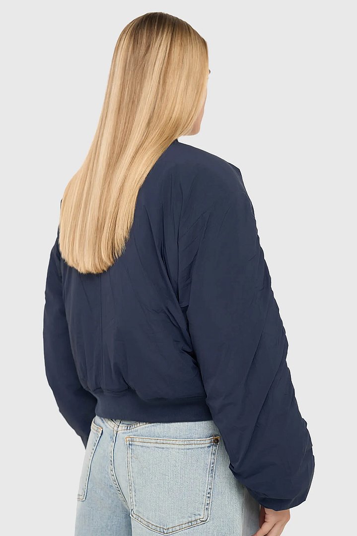bomberjack-dames-kort-lexx-blauw-janice-04.webp