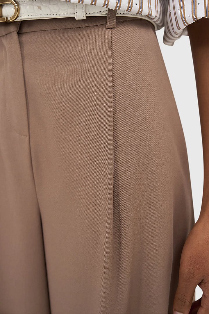 broek-dames-wijde-pijp-bruin-mel-janice-02.webp