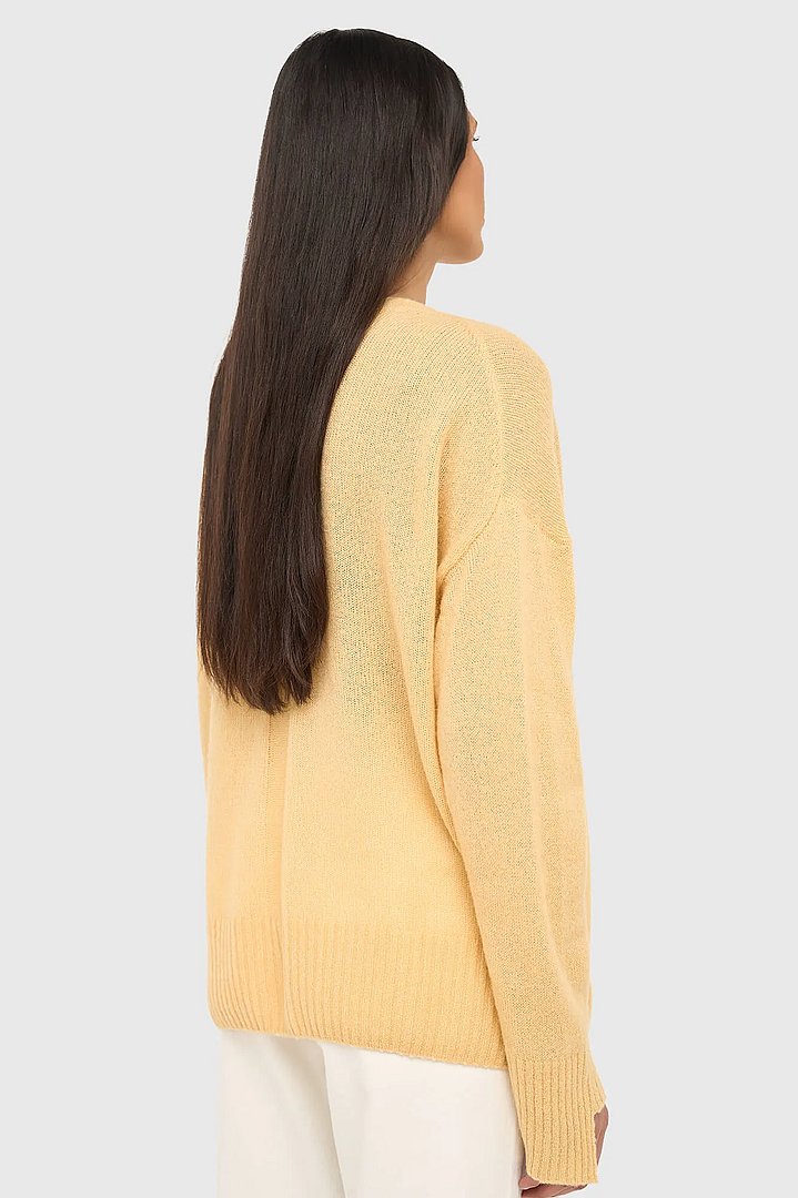 cashmere-dames-trui-wijde-hals-dayton-geel-janice-04.webp