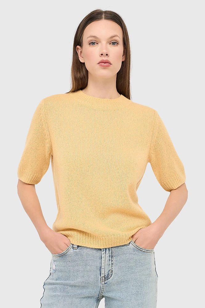 cashmere-dames-truitje-korte-mouw-geel-eloi-janice-03.webp