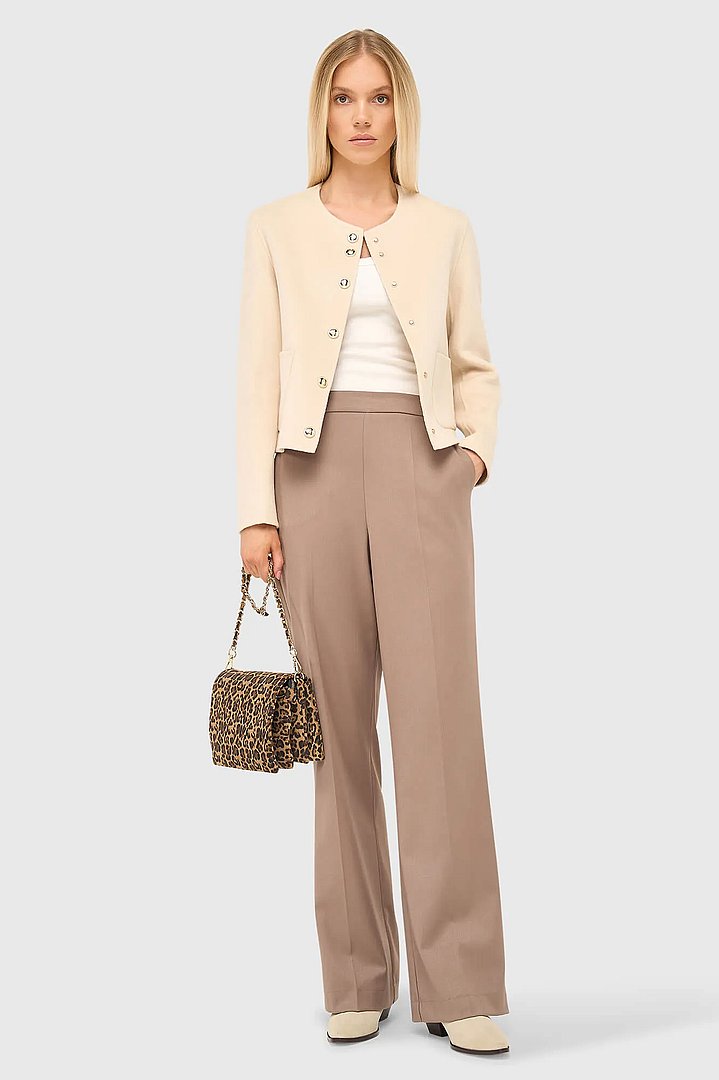 cashmere-jack-dames-kort-vince-double-face-beige-janice-03.webp