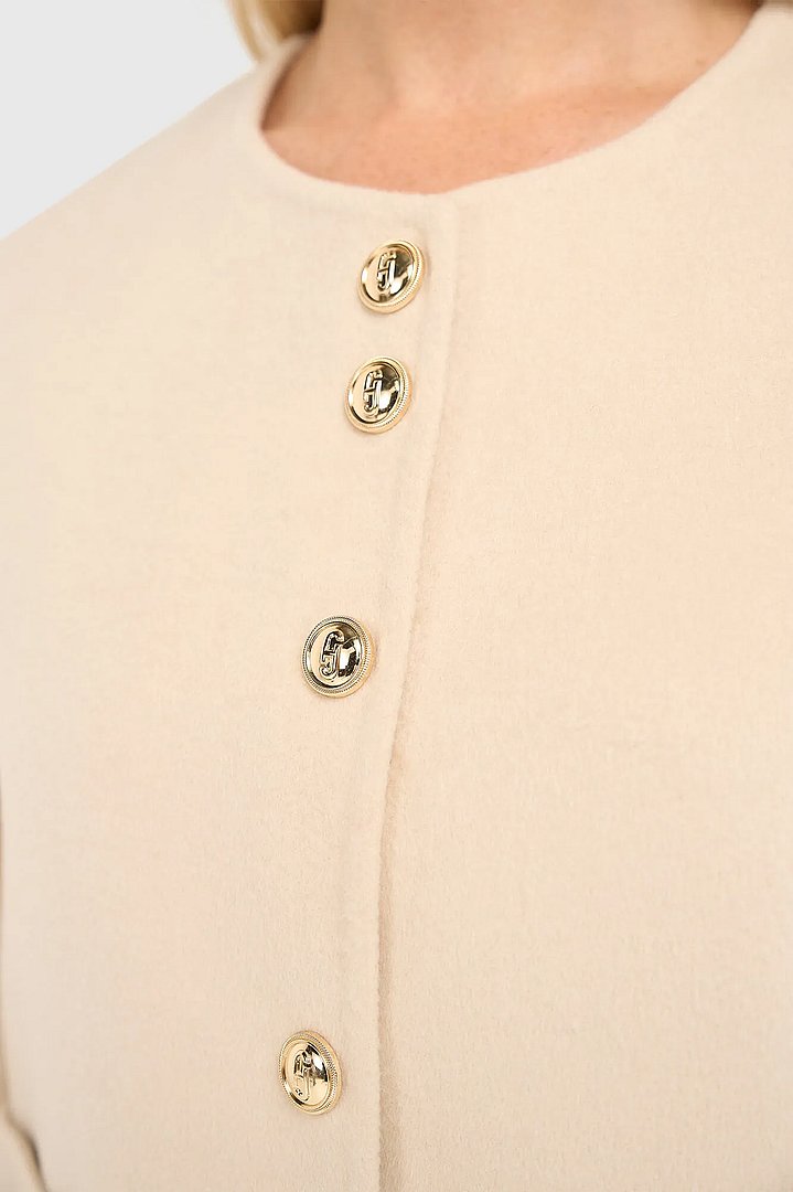 cashmere-jack-dames-kort-vince-double-face-beige-janice-04.webp