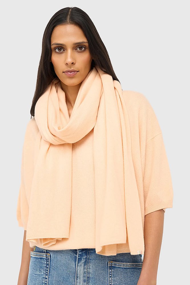 cashmere-sjaal-dames-santos-peach-janice-01.webp