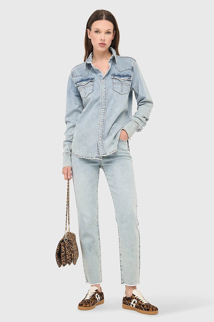 denim-blouse-dames-stretch-levi-565-janice-03.webp