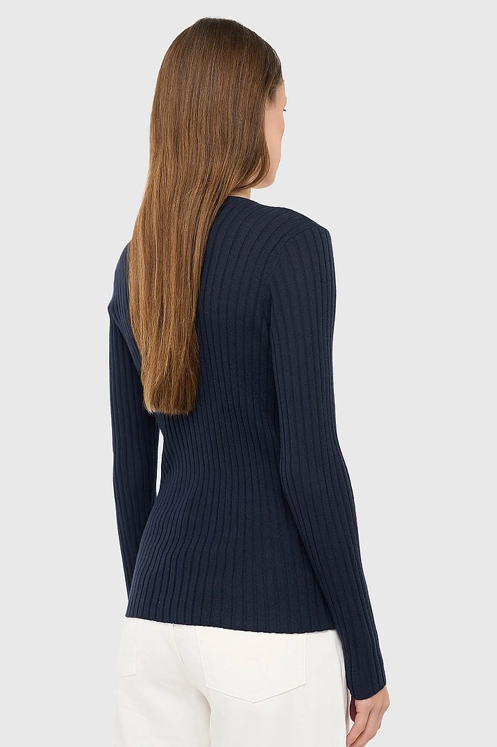 donker-blauw-merino-wol-truitje-longsleeves-lyle-blauw-janice-04.webp