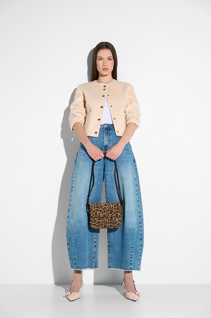 Jasje dames vince peach jeans billy blauw 565 slingback elio roze tas elias panterprint janice 01