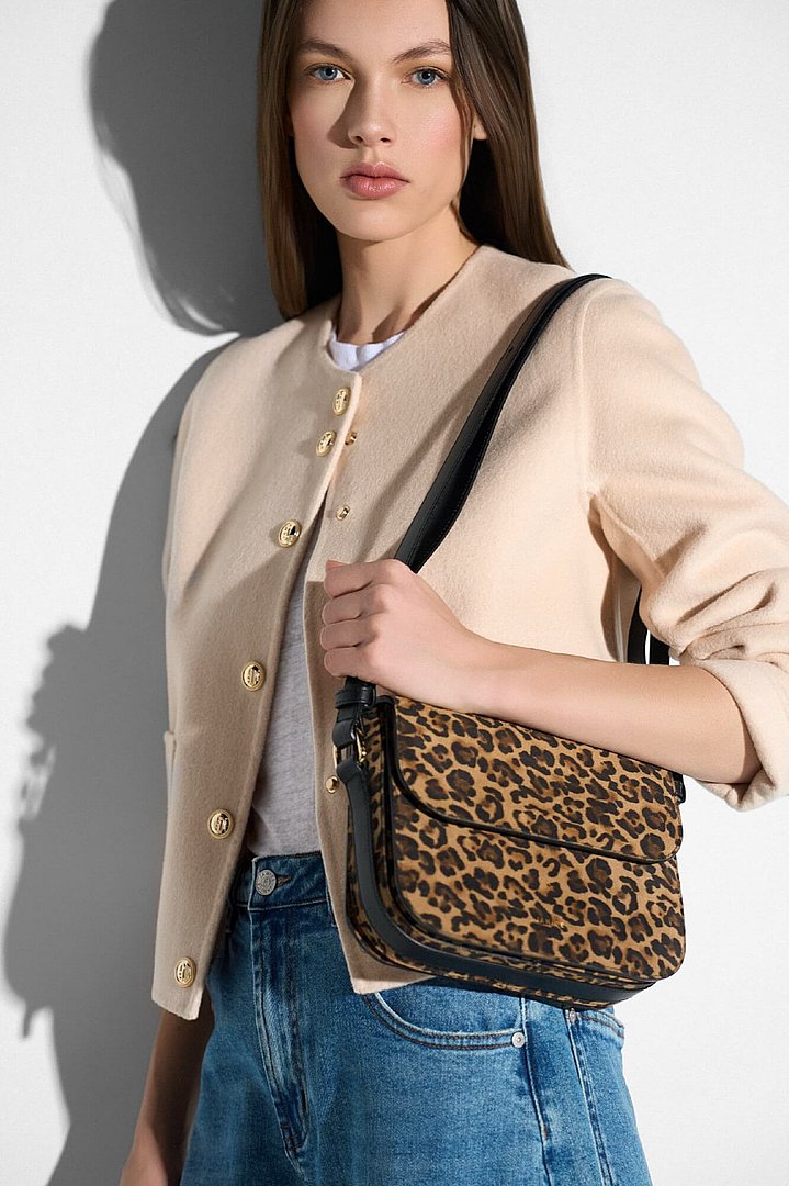 Jasje dames vince peach jeans billy blauw 565 tas elias panterprint janice 01