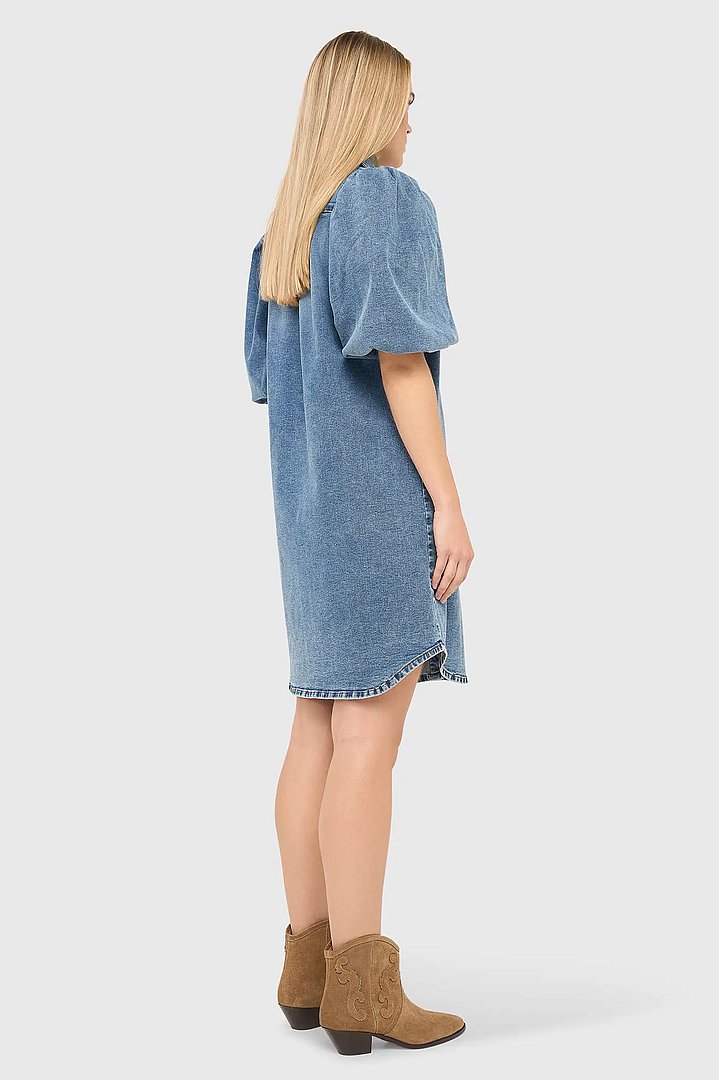 jeans-jurk-pof-mouwen-steff-blauw-932-janice-03.webp