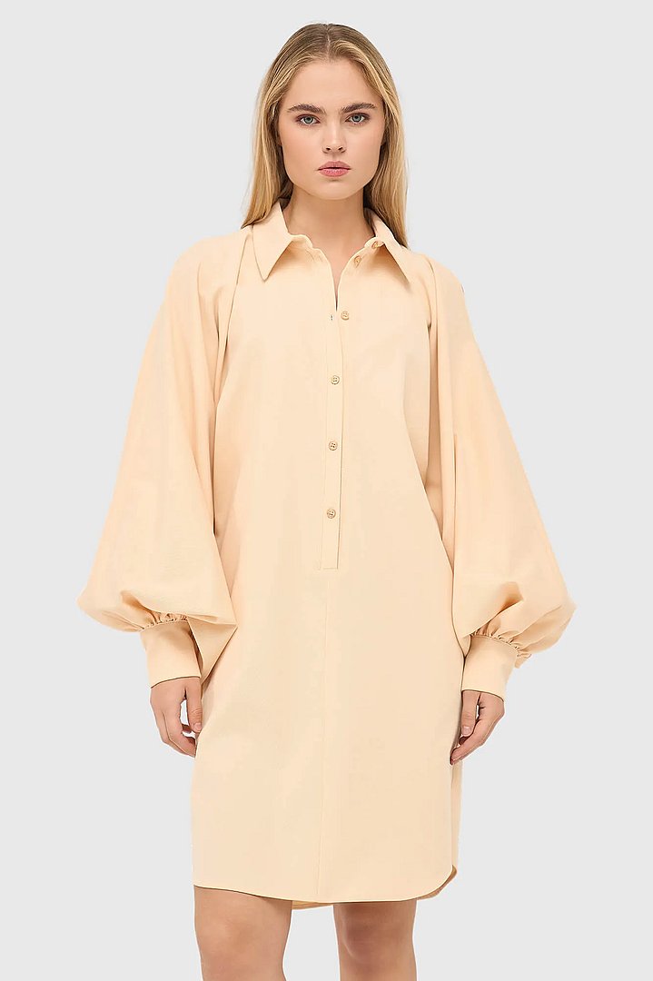 jurk-wijde-lange-mouwen-hugh-peach-janice-01.webp