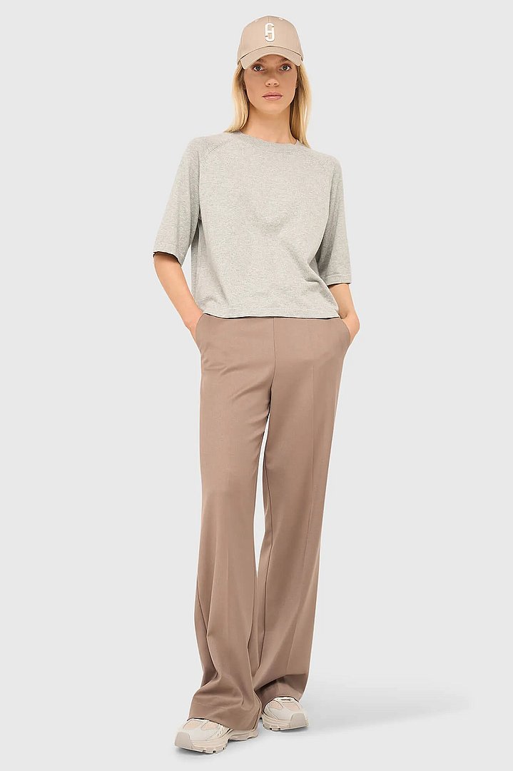 katoen-cashmere-gebreid-truitje-moss-grijs-janice-01.webp