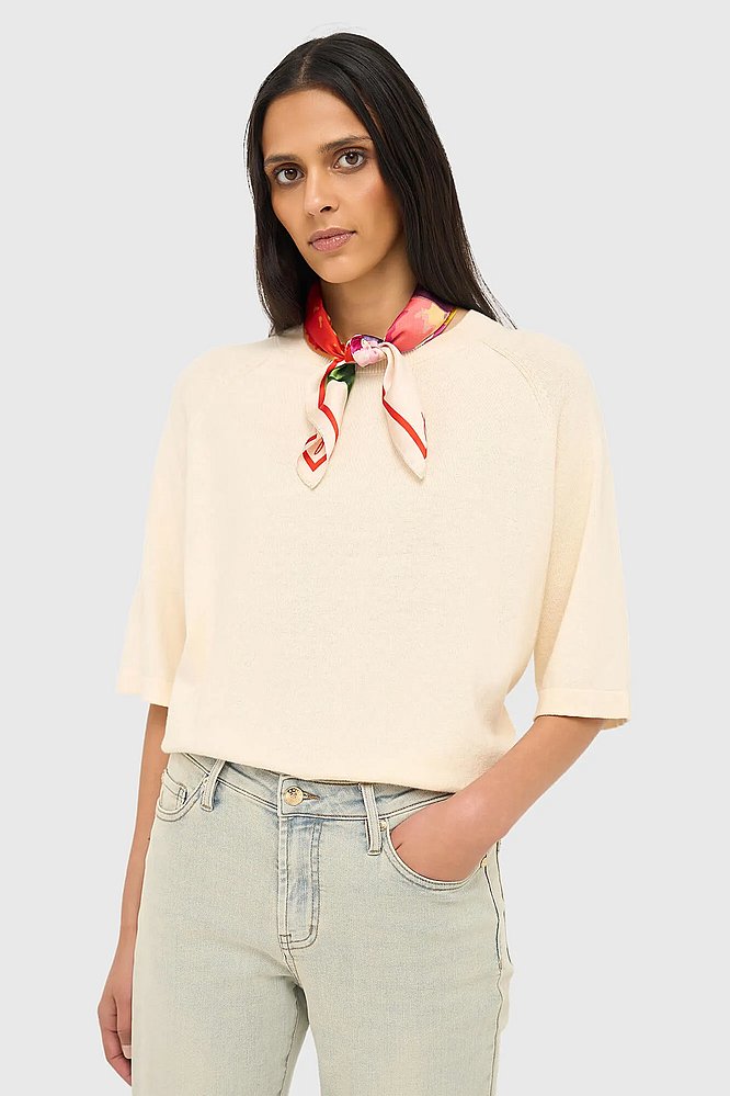 katoen-cashmere-gebreid-truitje-moss-off-white-janice-02.webp