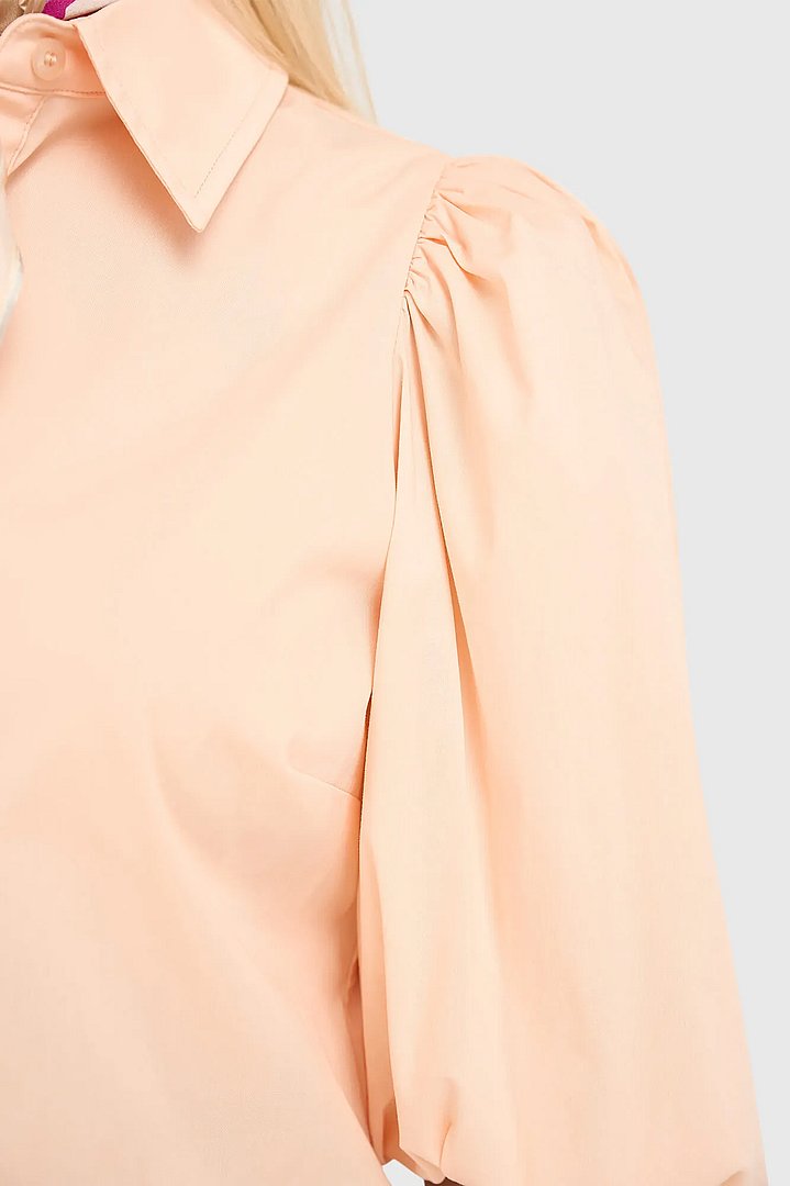 katoenen-blouse-dames-lars-peach-janice-04.webp