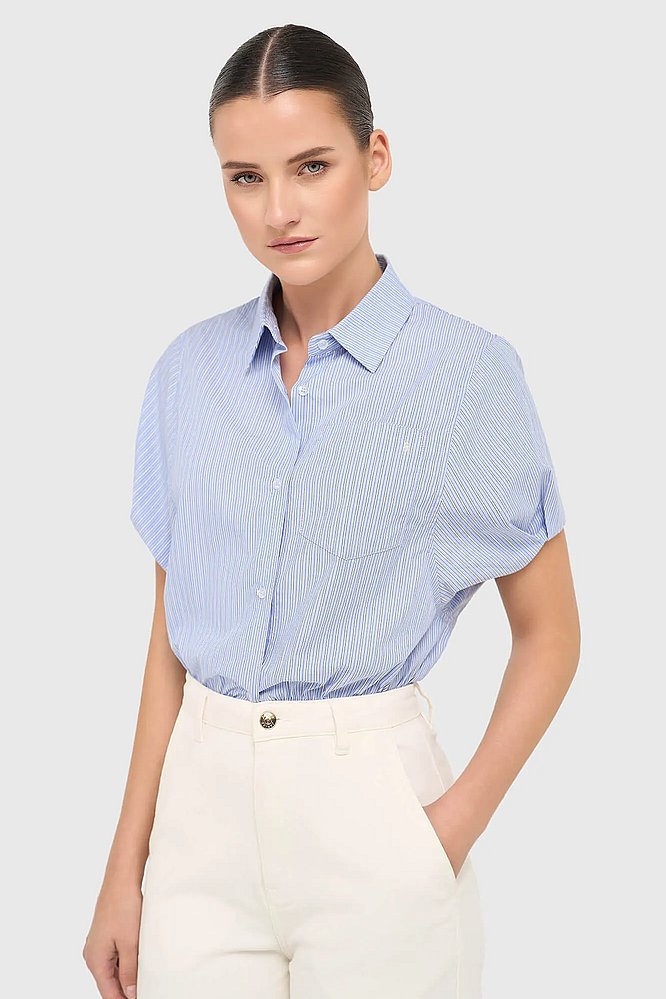 katoenen-dames-blouse-korte-mouw-gestreept-cross-blauw-janice-03.webp