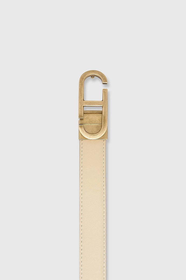 leren-dames-riem-reversible-off-white-creme-brass-trophy-buckle-janice-01.webp