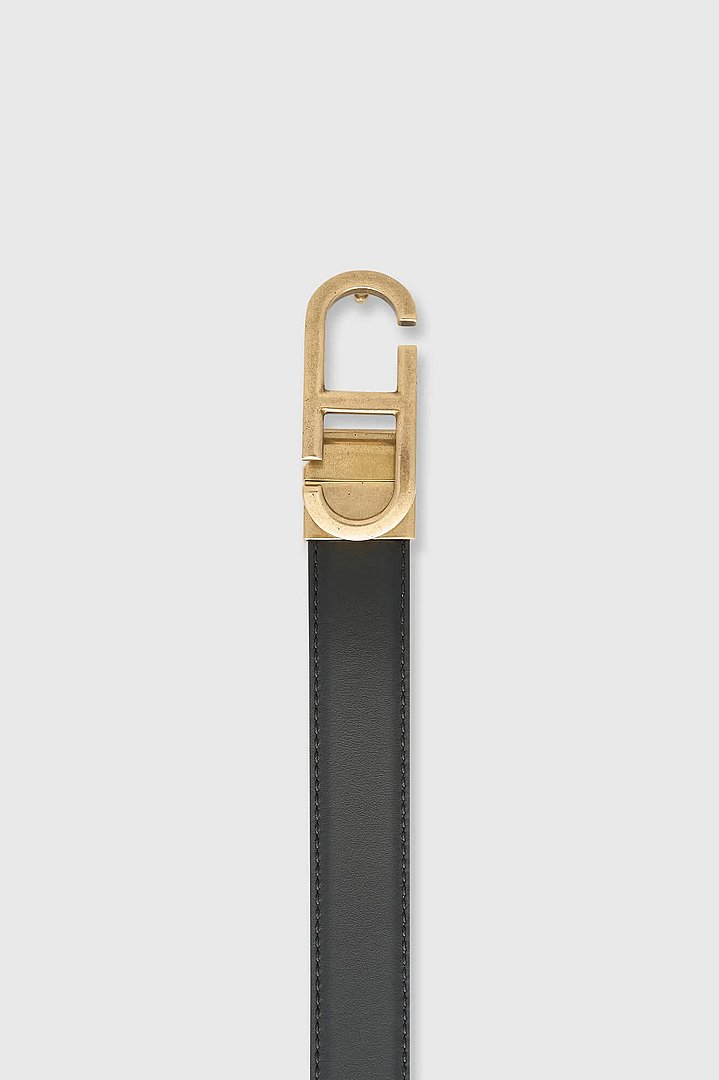leren-dames-riem-reversible-zwart-taupe-brass-trophy-buckle-janice-02.webp