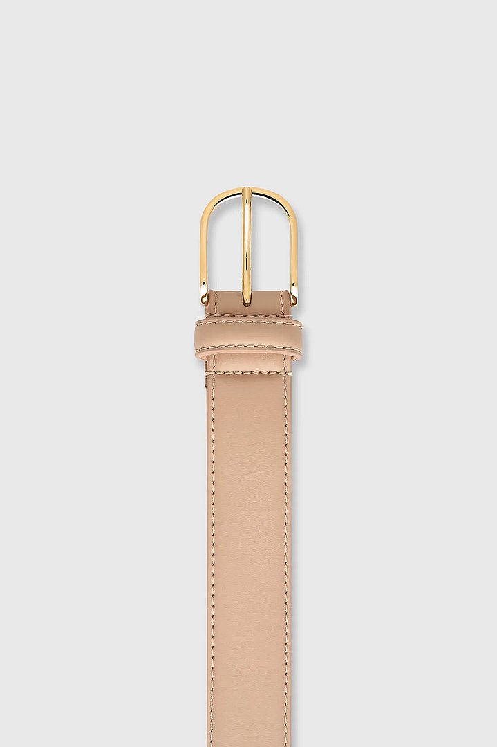 leren-riem-dames-chase-taupe-janice-02.webp