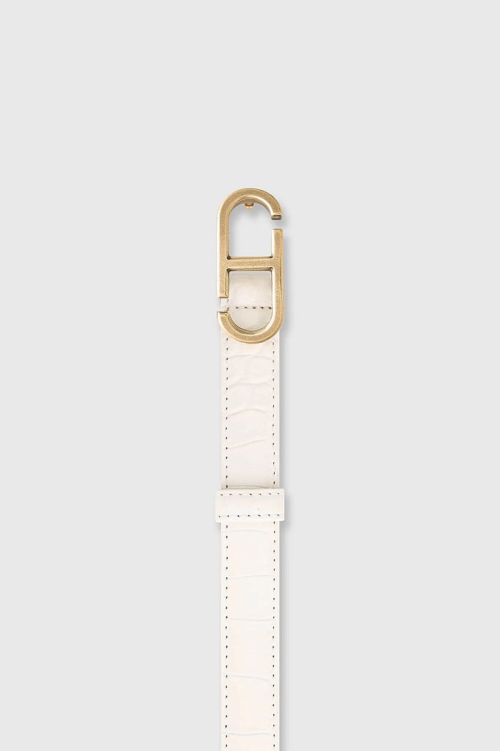 leren-riem-dames-trophy-buckle-off-white-croco-brass-buckle-janice-02.webp
