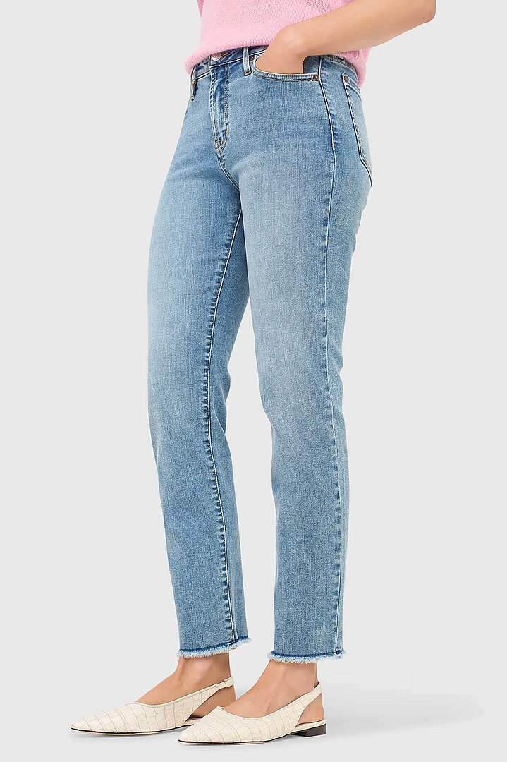 mom-jeans-dames-mid-rise-blauw-786-cooper-janice-02.webp