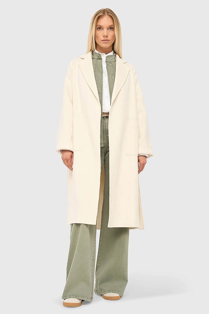off-white-cashmere-dames-jas-lang-double-face-jules-janice-04.webp
