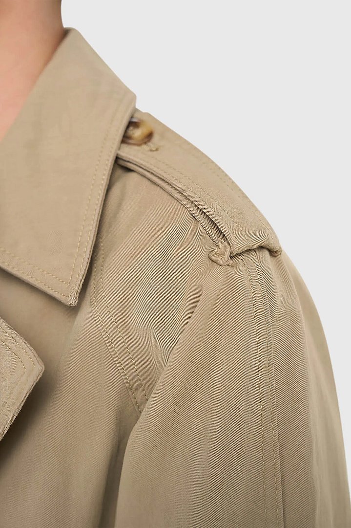 trenchcoat-dames-oversized-cedric-beige-janice-04.webp