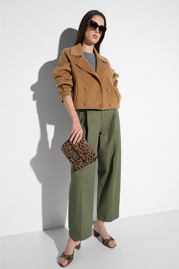 Truitje dames lyle grijs jas floyd camel broek balti groen schoenen crew panterprint tas elias panterprint riem trophy reversible zwart bruin brass zonnebril oscar turtoise janice 01