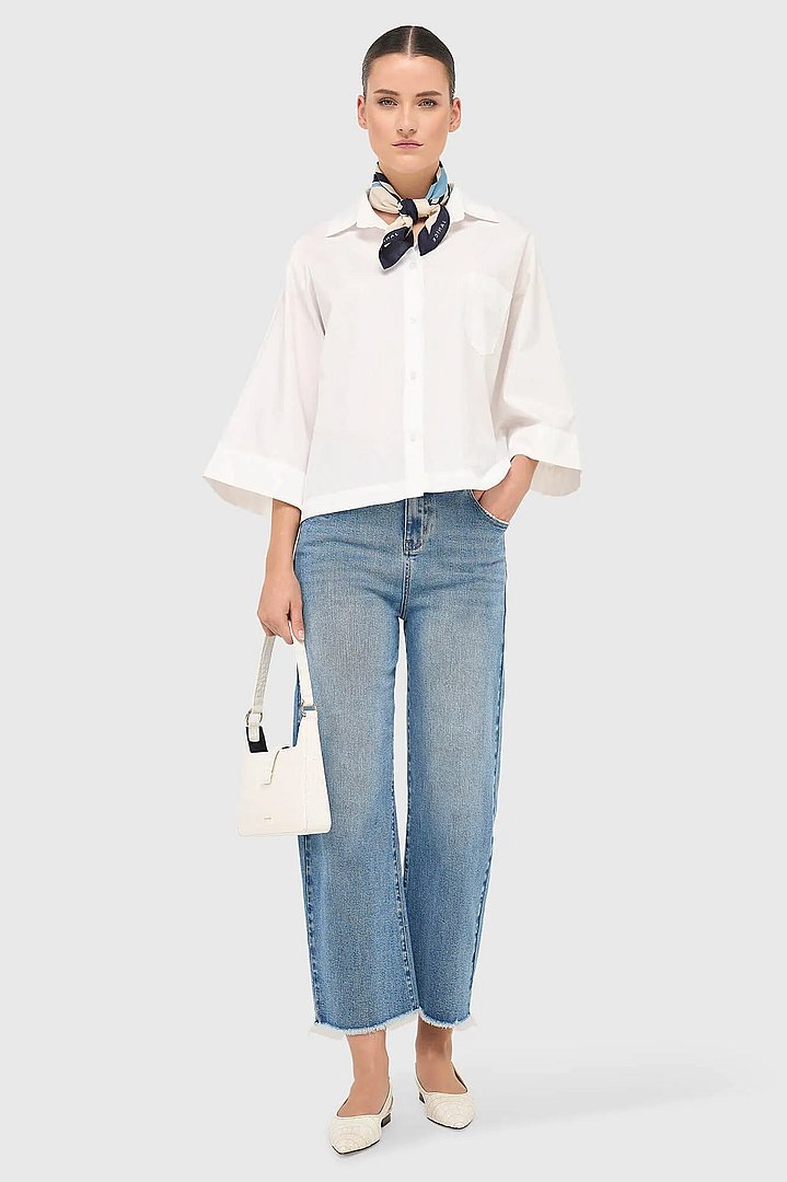 witte-katoenen-blouse-dames-kimono-carl-janice-03.webp