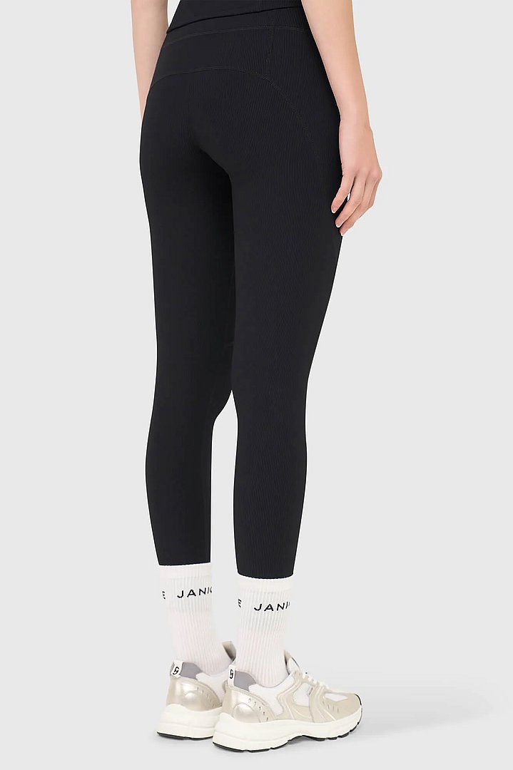 zwarte-legging-dames-rib-sport-active-wear-ye-janice-04.webp