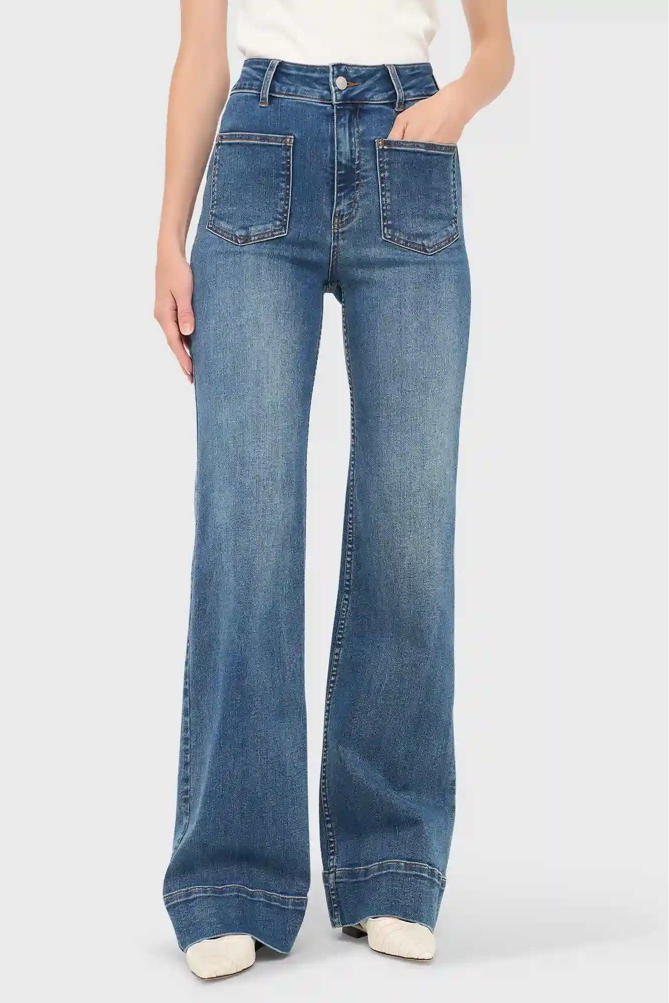 flared-leg-jeans-denim-janice